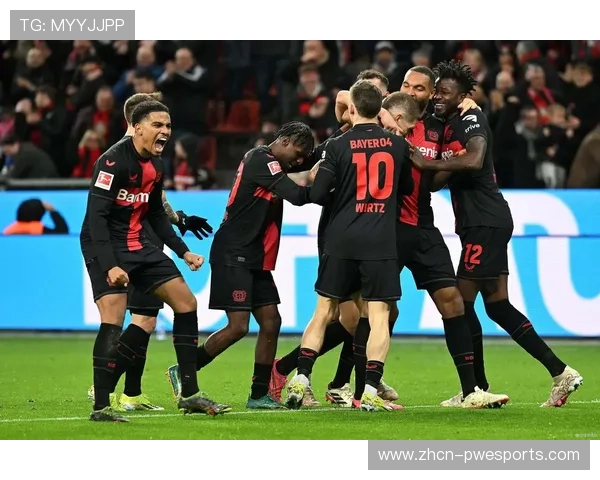 勒沃库森客场2-0完胜奥林匹亚科斯，希克五分钟内梅开二度奠定胜局